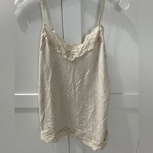 White House Black Market Beige Lace-Hem Camisole Tank Preowned Size Medium